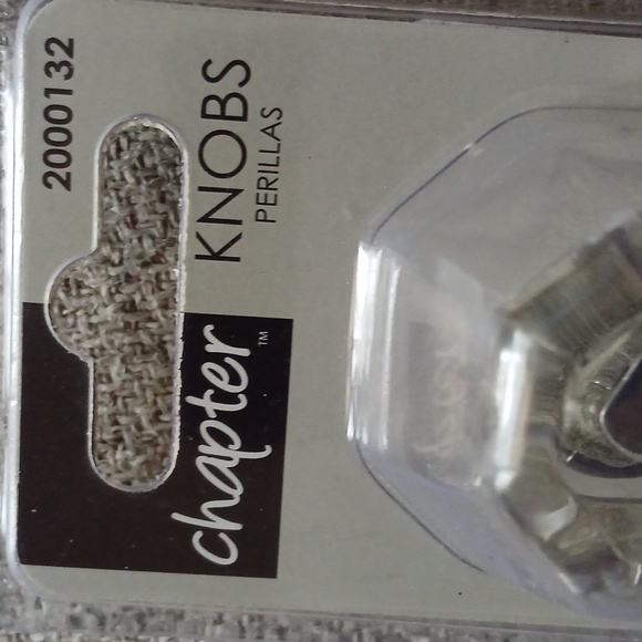 Chapter knobs 2 acrylic - Picture 3 of 5